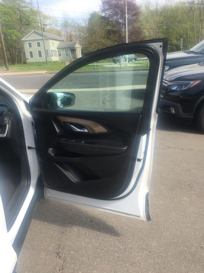 2019 GMC Terrain FWD 4dr SLE, available for sale in Vernon Rockville, Connecticut | Vernon Motor Cars. Vernon Rockville, Connecticut 2019 GMC Terrain FWD 4dr SLE, available for sale in Vernon Rockville, Connecticut | Vernon Motor Cars. Vernon Rockville, Connecticut