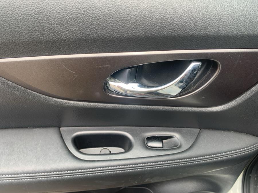 2016 Nissan Rogue AWD 4dr SV, available for sale in Vernon Rockville, Connecticut | Vernon Motor Cars. Vernon Rockville, Connecticut 2016 Nissan Rogue AWD 4dr SV, available for sale in Vernon Rockville, Connecticut | Vernon Motor Cars. Vernon Rockville, Connecticut