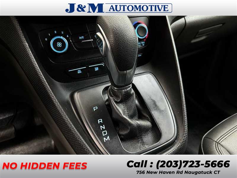2019 Ford Transit Connect XL, available for sale in Naugatuck, Connecticut | J&M Automotive Sls&Svc LLC. Naugatuck, Connecticut 2019 Ford Transit Connect XL, available for sale in Naugatuck, Connecticut | J&M Automotive Sls&Svc LLC. Naugatuck, Connecticut