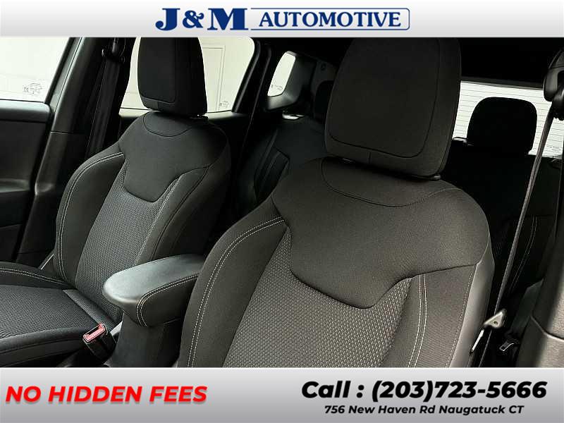 2022 Jeep Renegade Altitude, available for sale in Naugatuck, Connecticut | J&M Automotive Sls&Svc LLC. Naugatuck, Connecticut 2022 Jeep Renegade Altitude, available for sale in Naugatuck, Connecticut | J&M Automotive Sls&Svc LLC. Naugatuck, Connecticut