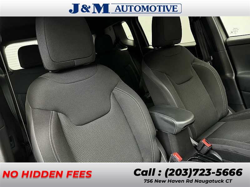 2022 Jeep Renegade Altitude, available for sale in Naugatuck, Connecticut | J&M Automotive Sls&Svc LLC. Naugatuck, Connecticut 2022 Jeep Renegade Altitude, available for sale in Naugatuck, Connecticut | J&M Automotive Sls&Svc LLC. Naugatuck, Connecticut