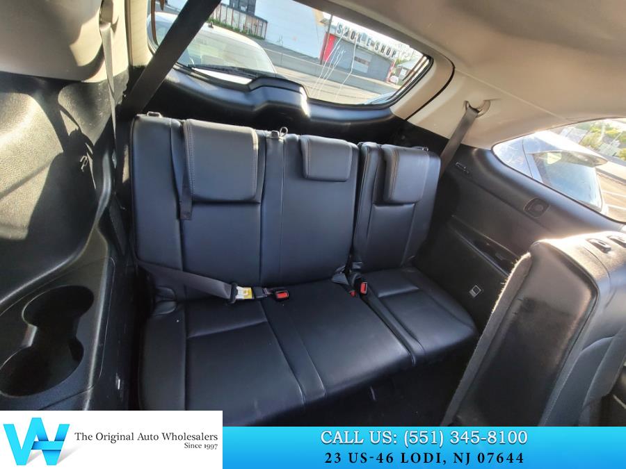 2015 Toyota Highlander AWD 4dr V6 XLE (Natl), available for sale in Lodi, New Jersey | AW Auto & Truck Wholesalers, Inc. Lodi, New Jersey 2015 Toyota Highlander AWD 4dr V6 XLE (Natl), available for sale in Lodi, New Jersey | AW Auto & Truck Wholesalers, Inc. Lodi, New Jersey