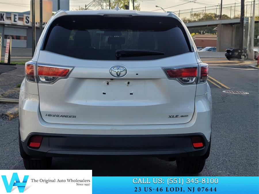 2015 Toyota Highlander AWD 4dr V6 XLE (Natl), available for sale in Lodi, New Jersey | AW Auto & Truck Wholesalers, Inc. Lodi, New Jersey 2015 Toyota Highlander AWD 4dr V6 XLE (Natl), available for sale in Lodi, New Jersey | AW Auto & Truck Wholesalers, Inc. Lodi, New Jersey