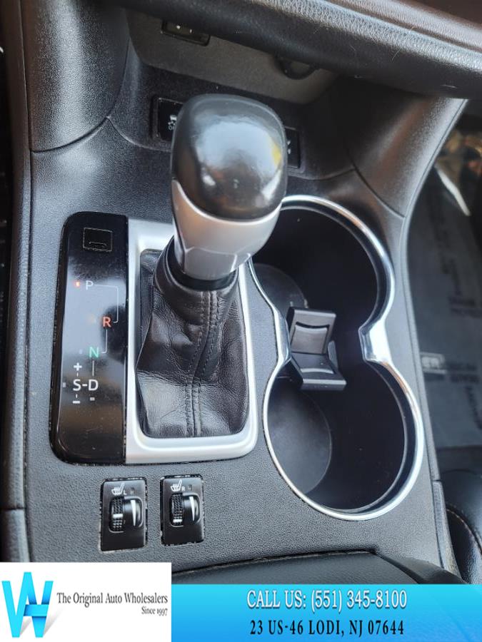 2015 Toyota Highlander AWD 4dr V6 XLE (Natl), available for sale in Lodi, New Jersey | AW Auto & Truck Wholesalers, Inc. Lodi, New Jersey 2015 Toyota Highlander AWD 4dr V6 XLE (Natl), available for sale in Lodi, New Jersey | AW Auto & Truck Wholesalers, Inc. Lodi, New Jersey