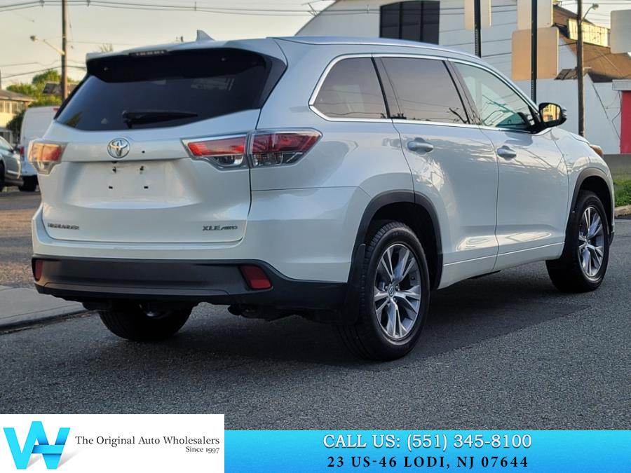 2015 Toyota Highlander AWD 4dr V6 XLE (Natl), available for sale in Lodi, New Jersey | AW Auto & Truck Wholesalers, Inc. Lodi, New Jersey 2015 Toyota Highlander AWD 4dr V6 XLE (Natl), available for sale in Lodi, New Jersey | AW Auto & Truck Wholesalers, Inc. Lodi, New Jersey