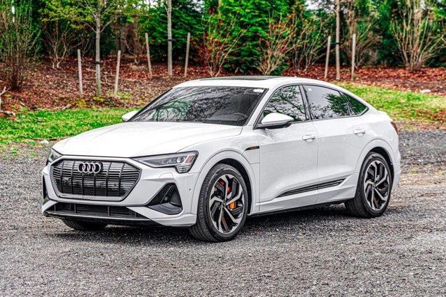 Used 2023 Audi E-tron Sportback in Great Neck, New York | Camy Cars. Great Neck, New York
