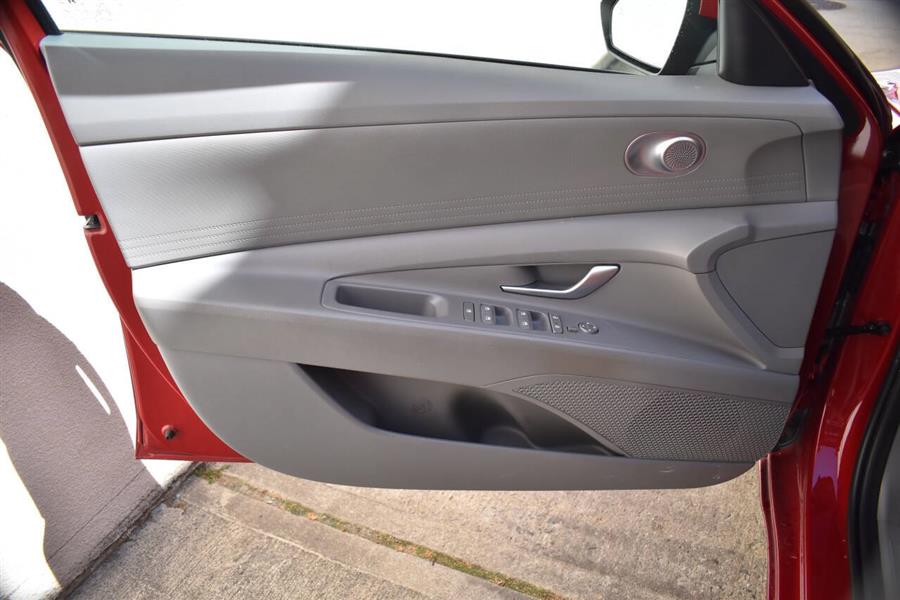 2023 Hyundai Elantra SEL Convenience Package, available for sale in Great Neck, New York | Camy Cars. Great Neck, New York 2023 Hyundai Elantra SEL Convenience Package, available for sale in Great Neck, New York | Camy Cars. Great Neck, New York