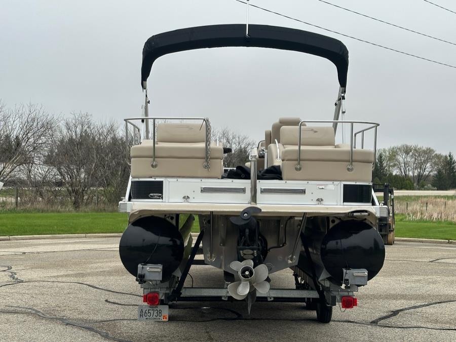 2011 Bennington 2575 RCW I/O, available for sale in Darien, Wisconsin | Geneva Motor Cars. Darien, Wisconsin 2011 Bennington 2575 RCW I/O, available for sale in Darien, Wisconsin | Geneva Motor Cars. Darien, Wisconsin