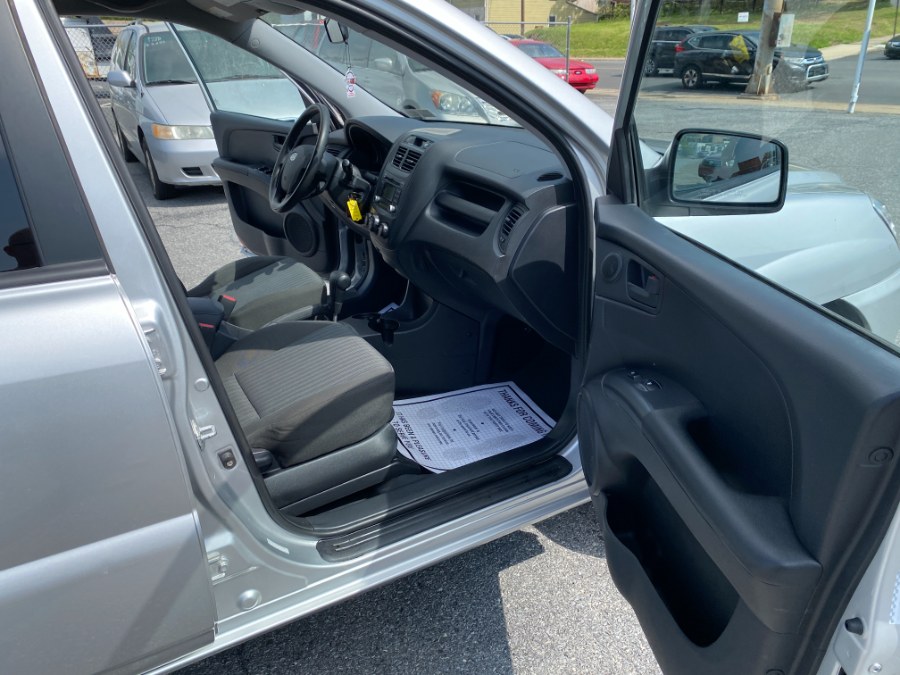 2009 Kia Sportage 2WD 4dr I4 Auto LX, available for sale in Bethlehem, Pennsylvania | Best Auto Deals LLC. Bethlehem, Pennsylvania 2009 Kia Sportage 2WD 4dr I4 Auto LX, available for sale in Bethlehem, Pennsylvania | Best Auto Deals LLC. Bethlehem, Pennsylvania