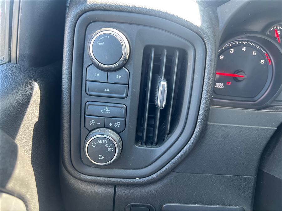 2020 Chevrolet Silverado 2500 HEAVY DUTY, available for sale in Patchogue, New York | 112 Auto Plaza. Patchogue, New York 2020 Chevrolet Silverado 2500 HEAVY DUTY, available for sale in Patchogue, New York | 112 Auto Plaza. Patchogue, New York