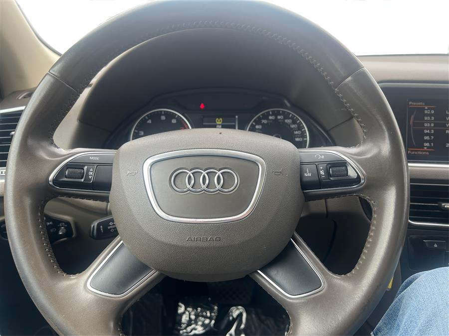 2016 Audi Q5 PREMIUM PLUS, available for sale in Patchogue, New York | 112 Auto Plaza. Patchogue, New York 2016 Audi Q5 PREMIUM PLUS, available for sale in Patchogue, New York | 112 Auto Plaza. Patchogue, New York