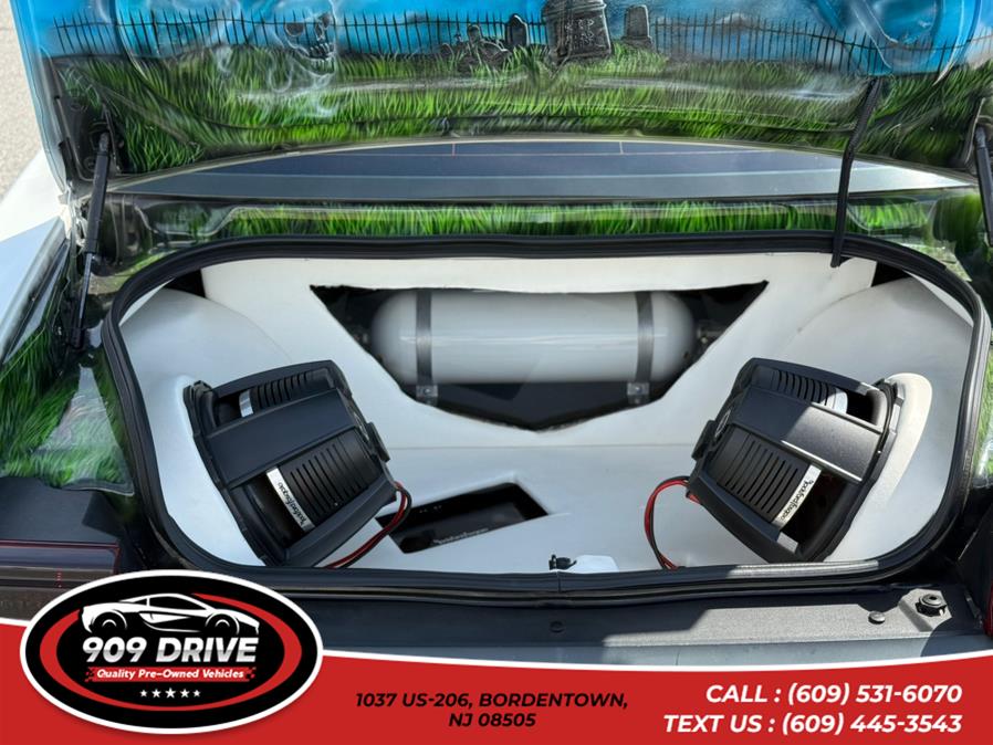 2009 Dodge Challenger R/T, available for sale in BORDENTOWN, New Jersey | 909 Drive. BORDENTOWN, New Jersey 2009 Dodge Challenger R/T, available for sale in BORDENTOWN, New Jersey | 909 Drive. BORDENTOWN, New Jersey