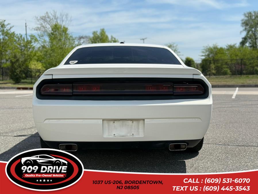 2009 Dodge Challenger R/T, available for sale in BORDENTOWN, New Jersey | 909 Drive. BORDENTOWN, New Jersey 2009 Dodge Challenger R/T, available for sale in BORDENTOWN, New Jersey | 909 Drive. BORDENTOWN, New Jersey