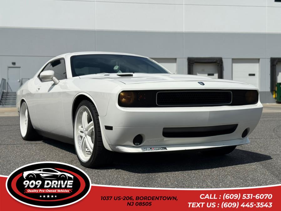 2009 Dodge Challenger R/T, available for sale in BORDENTOWN, New Jersey | 909 Drive. BORDENTOWN, New Jersey 2009 Dodge Challenger R/T, available for sale in BORDENTOWN, New Jersey | 909 Drive. BORDENTOWN, New Jersey