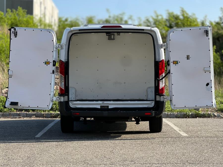 2017 Ford Transit Reefer Van T-150 130" Low Rf w THERMOKING V-200, available for sale in Paterson, New Jersey | Speedway Commercial Motors LLC. Paterson, New Jersey 2017 Ford Transit Reefer Van T-150 130" Low Rf w THERMOKING V-200, available for sale in Paterson, New Jersey | Speedway Commercial Motors LLC. Paterson, New Jersey