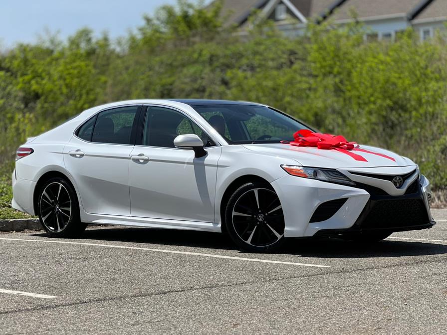 Used 2020 Toyota Camry in Paterson, New Jersey | Speedway Motors LLC. Paterson, New Jersey
