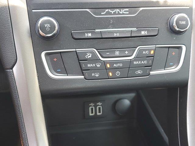 2020 Ford Fusion SE FWD, available for sale in Fort Myers, Florida | Carlux Fort Myers. Fort Myers, Florida 2020 Ford Fusion SE FWD, available for sale in Fort Myers, Florida | Carlux Fort Myers. Fort Myers, Florida