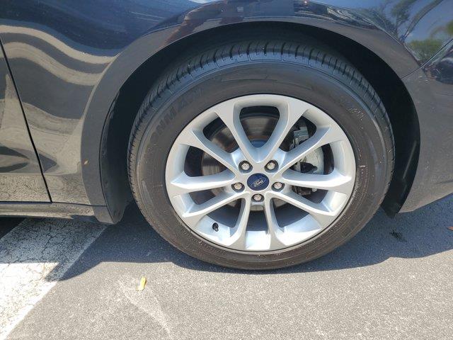 2020 Ford Fusion SE FWD, available for sale in Fort Myers, Florida | Carlux Fort Myers. Fort Myers, Florida 2020 Ford Fusion SE FWD, available for sale in Fort Myers, Florida | Carlux Fort Myers. Fort Myers, Florida