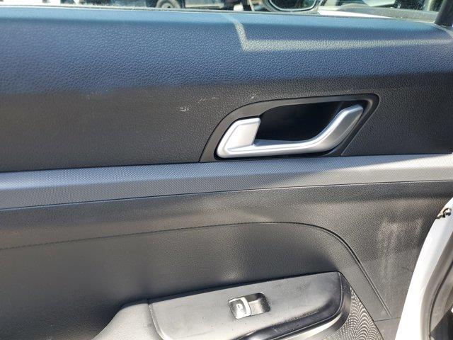 2022 Kia K5 LXS Auto FWD, available for sale in Fort Myers, Florida | Carlux Fort Myers. Fort Myers, Florida 2022 Kia K5 LXS Auto FWD, available for sale in Fort Myers, Florida | Carlux Fort Myers. Fort Myers, Florida