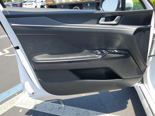 2022 Kia K5 LXS Auto FWD, available for sale in Fort Myers, Florida | Carlux Fort Myers. Fort Myers, Florida 2022 Kia K5 LXS Auto FWD, available for sale in Fort Myers, Florida | Carlux Fort Myers. Fort Myers, Florida