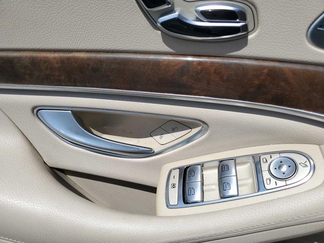2015 Mercedes-benz S-class 4dr Sdn S 550 RWD, available for sale in Fort Myers, Florida | Carlux Fort Myers. Fort Myers, Florida 2015 Mercedes-benz S-class 4dr Sdn S 550 RWD, available for sale in Fort Myers, Florida | Carlux Fort Myers. Fort Myers, Florida
