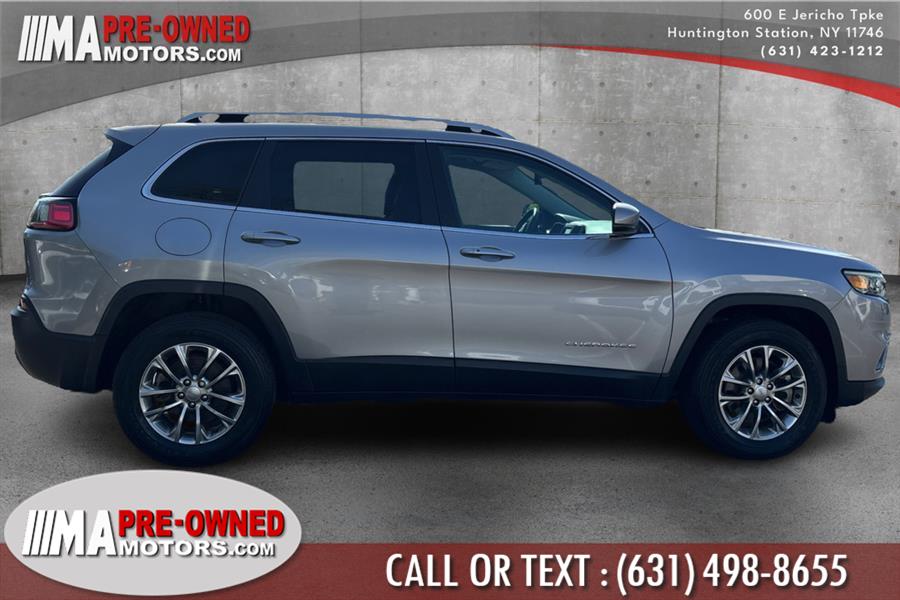 2021 Jeep Cherokee Latitude Lux 4x4, available for sale in Huntington Station, New York | M & A Motors. Huntington Station, New York 2021 Jeep Cherokee Latitude Lux 4x4, available for sale in Huntington Station, New York | M & A Motors. Huntington Station, New York