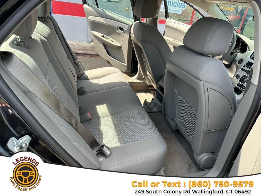 2009 Chevrolet Malibu 4dr Sdn LS w/1LS, available for sale in Wallingford, Connecticut | Legends Auto. Wallingford, Connecticut 2009 Chevrolet Malibu 4dr Sdn LS w/1LS, available for sale in Wallingford, Connecticut | Legends Auto. Wallingford, Connecticut