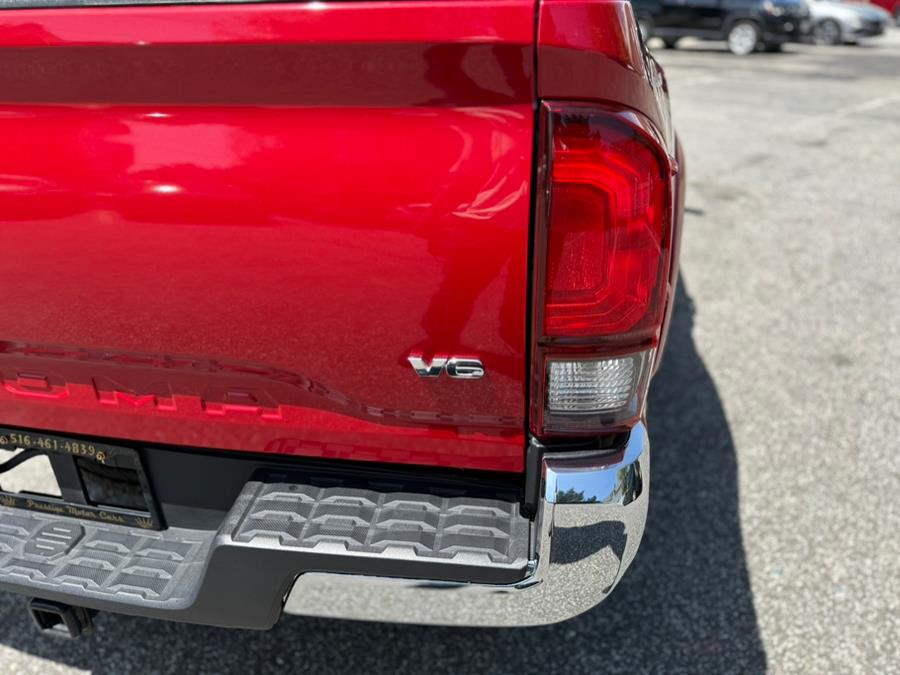 2023 Toyota Tacoma 4WD SR5 Double Cab 5'' Bed V6 AT (Natl), available for sale in Hempstead, New York | VIP Auto Credit Express. Hempstead, New York 2023 Toyota Tacoma 4WD SR5 Double Cab 5'' Bed V6 AT (Natl), available for sale in Hempstead, New York | VIP Auto Credit Express. Hempstead, New York