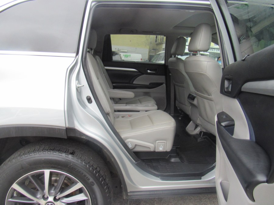 2019 Toyota Highlander XLE, available for sale in Worcester, Massachusetts | Hilario's Auto Sales Inc.. Worcester, Massachusetts 2019 Toyota Highlander XLE, available for sale in Worcester, Massachusetts | Hilario's Auto Sales Inc.. Worcester, Massachusetts