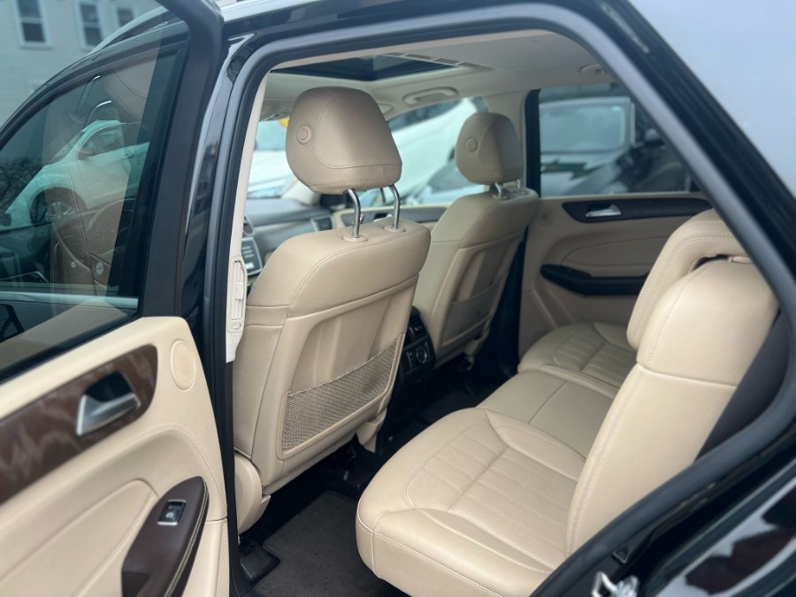 2018 Mercedes-Benz GLE GLE 350 4MATIC SUV, available for sale in Peabody, Massachusetts | New Star Motors. Peabody, Massachusetts 2018 Mercedes-Benz GLE GLE 350 4MATIC SUV, available for sale in Peabody, Massachusetts | New Star Motors. Peabody, Massachusetts