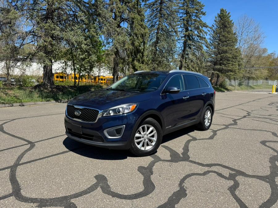 Used 2016 Kia Sorento in Waterbury, Connecticut | Platinum Auto Care. Waterbury, Connecticut