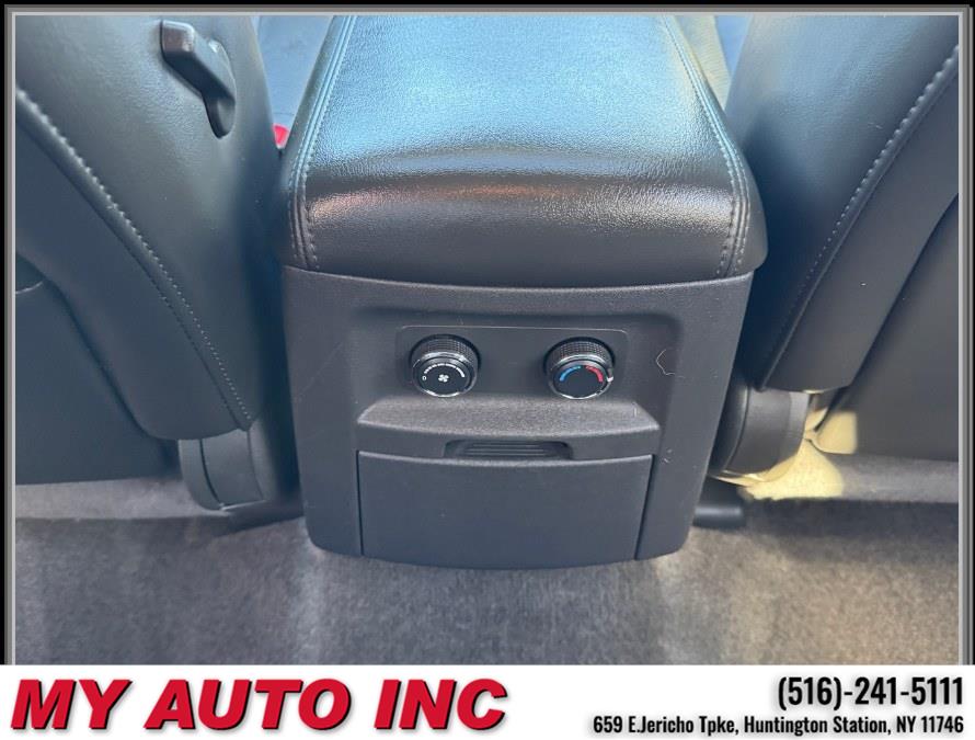 2011 Nissan Pathfinder 4WD 4dr V6 LE, available for sale in Huntington Station, New York | My Auto Inc.. Huntington Station, New York 2011 Nissan Pathfinder 4WD 4dr V6 LE, available for sale in Huntington Station, New York | My Auto Inc.. Huntington Station, New York