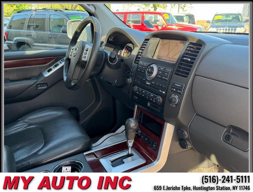 2011 Nissan Pathfinder 4WD 4dr V6 LE, available for sale in Huntington Station, New York | My Auto Inc.. Huntington Station, New York 2011 Nissan Pathfinder 4WD 4dr V6 LE, available for sale in Huntington Station, New York | My Auto Inc.. Huntington Station, New York