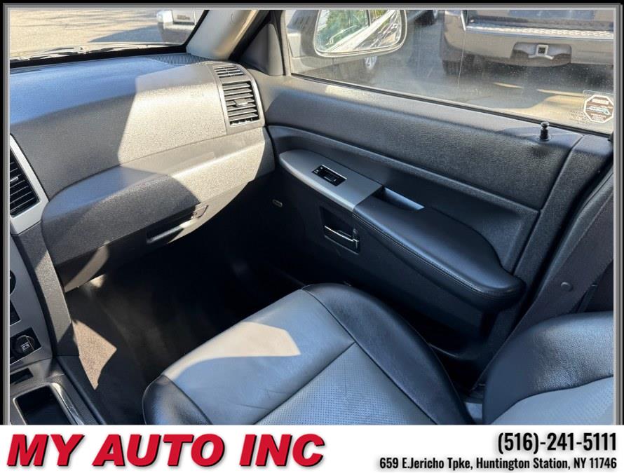 2010 Jeep Grand Cherokee 4WD 4dr Laredo, available for sale in Huntington Station, New York | My Auto Inc.. Huntington Station, New York 2010 Jeep Grand Cherokee 4WD 4dr Laredo, available for sale in Huntington Station, New York | My Auto Inc.. Huntington Station, New York