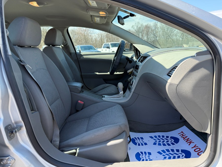 2009 Chevrolet Malibu 4dr Sdn LS w/1LS, available for sale in Ortonville, Michigan | Marsh Auto Sales LLC. Ortonville, Michigan 2009 Chevrolet Malibu 4dr Sdn LS w/1LS, available for sale in Ortonville, Michigan | Marsh Auto Sales LLC. Ortonville, Michigan