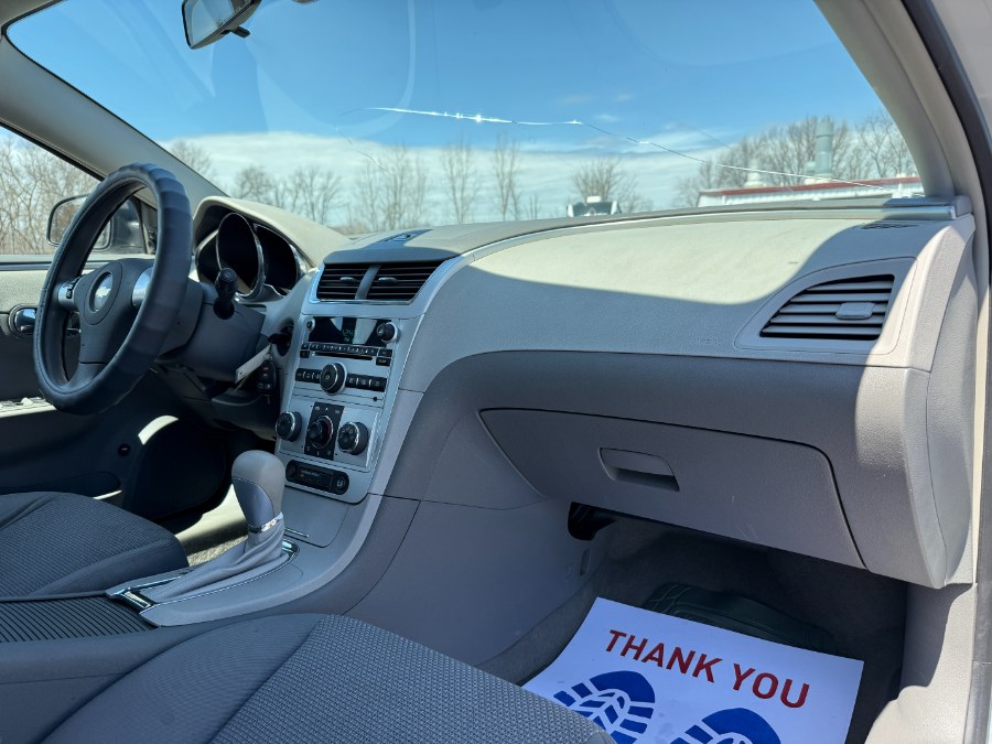 2009 Chevrolet Malibu 4dr Sdn LS w/1LS, available for sale in Ortonville, Michigan | Marsh Auto Sales LLC. Ortonville, Michigan 2009 Chevrolet Malibu 4dr Sdn LS w/1LS, available for sale in Ortonville, Michigan | Marsh Auto Sales LLC. Ortonville, Michigan