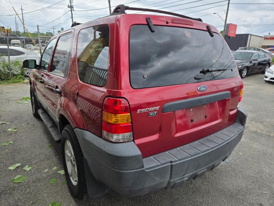 2005 Ford Escape 4dr 103" WB 3.0L XLT Sport 4WD, available for sale in Temple Hills, Maryland | Temple Hills Used Car. Temple Hills, Maryland 2005 Ford Escape 4dr 103" WB 3.0L XLT Sport 4WD, available for sale in Temple Hills, Maryland | Temple Hills Used Car. Temple Hills, Maryland