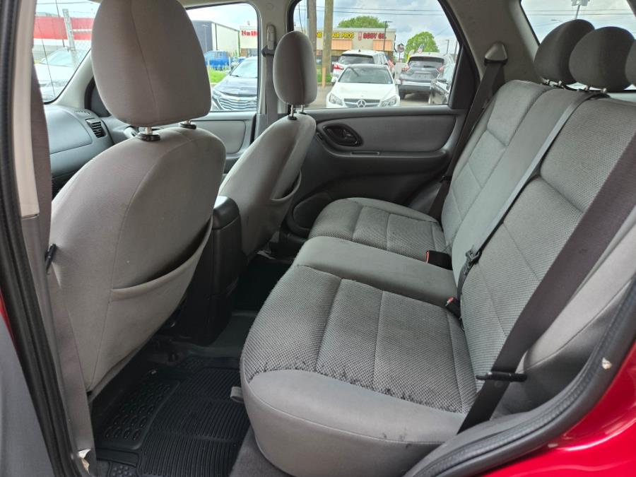 2005 Ford Escape 4dr 103" WB 3.0L XLT Sport 4WD, available for sale in Temple Hills, Maryland | Temple Hills Used Car. Temple Hills, Maryland 2005 Ford Escape 4dr 103" WB 3.0L XLT Sport 4WD, available for sale in Temple Hills, Maryland | Temple Hills Used Car. Temple Hills, Maryland