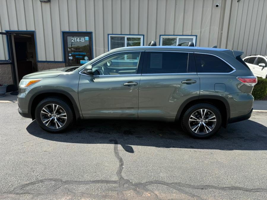2016 Toyota Highlander AWD 4dr V6 XLE (Natl), available for sale in East Windsor, Connecticut | Century Auto And Truck. East Windsor, Connecticut 2016 Toyota Highlander AWD 4dr V6 XLE (Natl), available for sale in East Windsor, Connecticut | Century Auto And Truck. East Windsor, Connecticut