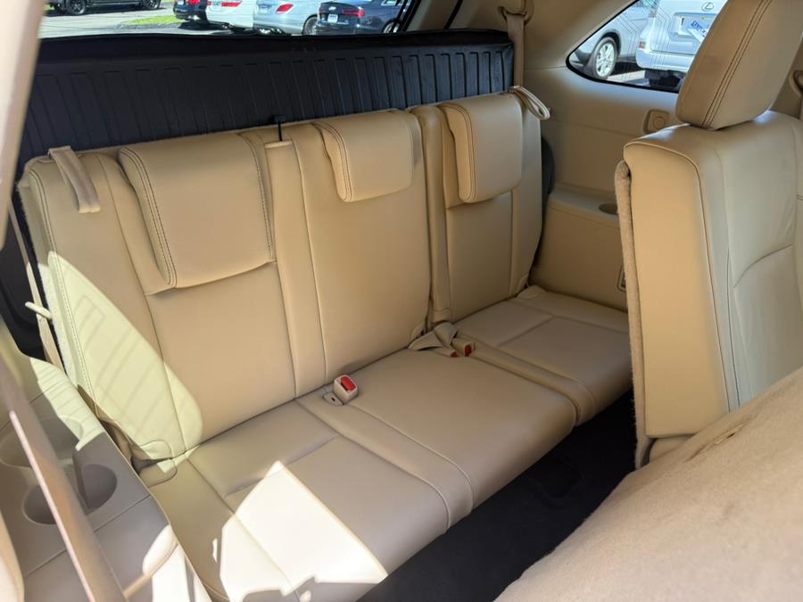 2016 Toyota Highlander AWD 4dr V6 XLE (Natl), available for sale in East Windsor, Connecticut | Century Auto And Truck. East Windsor, Connecticut 2016 Toyota Highlander AWD 4dr V6 XLE (Natl), available for sale in East Windsor, Connecticut | Century Auto And Truck. East Windsor, Connecticut