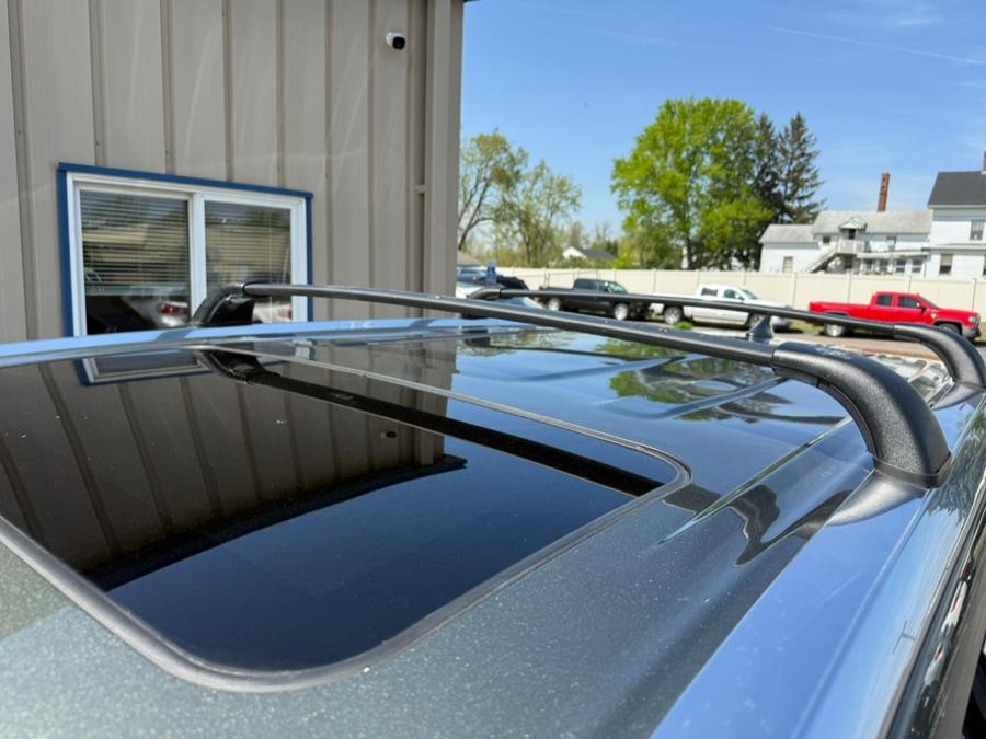 2016 Toyota Highlander AWD 4dr V6 XLE (Natl), available for sale in East Windsor, Connecticut | Century Auto And Truck. East Windsor, Connecticut 2016 Toyota Highlander AWD 4dr V6 XLE (Natl), available for sale in East Windsor, Connecticut | Century Auto And Truck. East Windsor, Connecticut