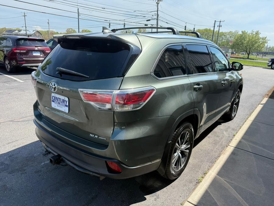 2016 Toyota Highlander AWD 4dr V6 XLE (Natl), available for sale in East Windsor, Connecticut | Century Auto And Truck. East Windsor, Connecticut 2016 Toyota Highlander AWD 4dr V6 XLE (Natl), available for sale in East Windsor, Connecticut | Century Auto And Truck. East Windsor, Connecticut