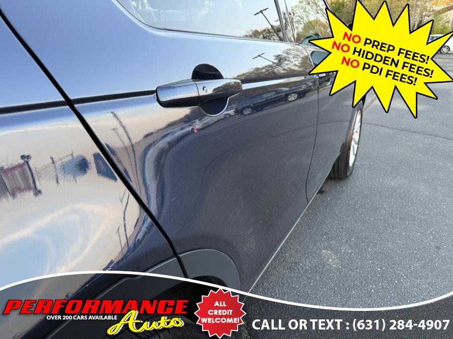 2019 Land Rover Discovery Sport HSE 4WD, available for sale in Bohemia, New York | Performance Auto Inc. Bohemia, New York 2019 Land Rover Discovery Sport HSE 4WD, available for sale in Bohemia, New York | Performance Auto Inc. Bohemia, New York
