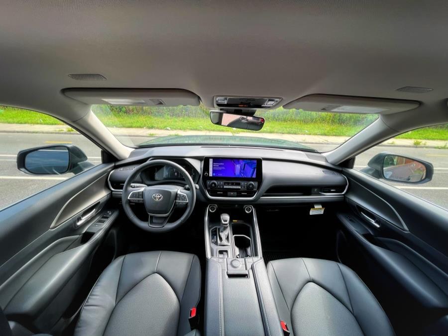2025 Toyota Grand Highlander Hybrid XLE AWD (Natl), available for sale in BROOKLYN, New York | Deals on Wheels International Auto. BROOKLYN, New York 2025 Toyota Grand Highlander Hybrid XLE AWD (Natl), available for sale in BROOKLYN, New York | Deals on Wheels International Auto. BROOKLYN, New York