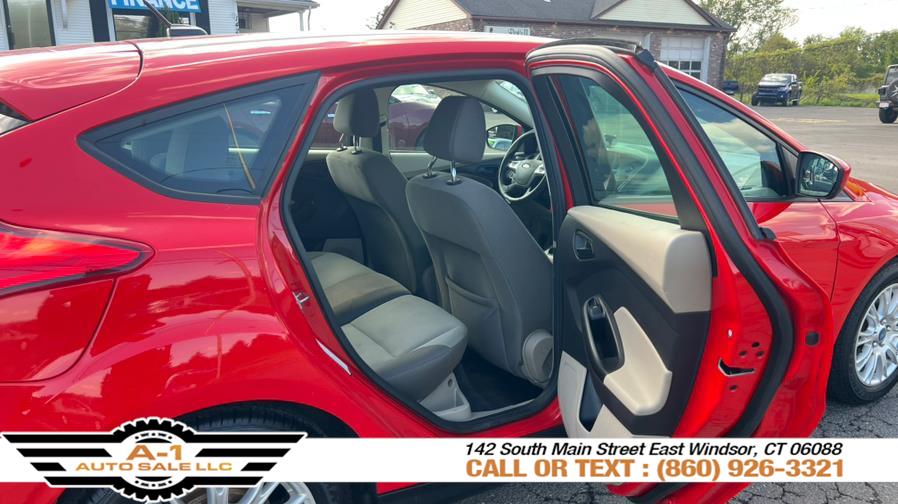 2012 Ford Focus 5dr HB SE, available for sale in East Windsor, Connecticut | A1 Auto Sale LLC. East Windsor, Connecticut 2012 Ford Focus 5dr HB SE, available for sale in East Windsor, Connecticut | A1 Auto Sale LLC. East Windsor, Connecticut