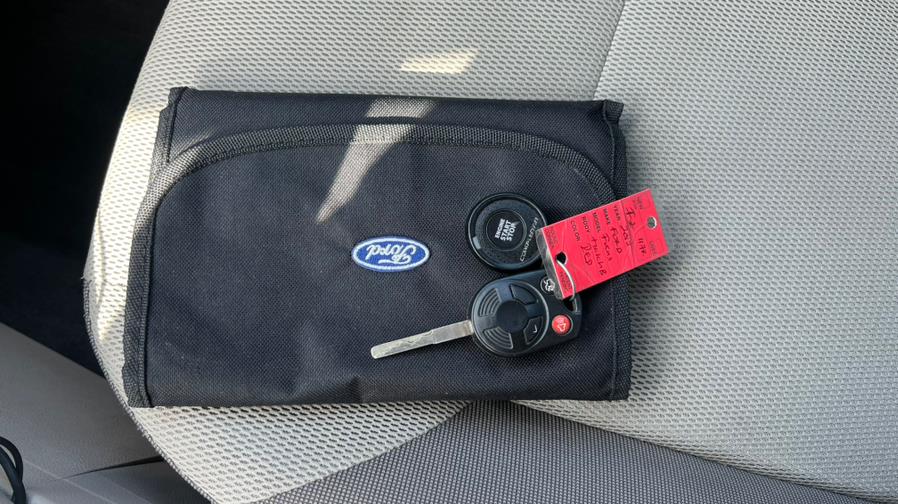 2012 Ford Focus 5dr HB SE, available for sale in East Windsor, Connecticut | A1 Auto Sale LLC. East Windsor, Connecticut 2012 Ford Focus 5dr HB SE, available for sale in East Windsor, Connecticut | A1 Auto Sale LLC. East Windsor, Connecticut