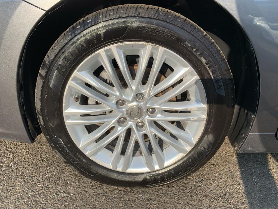 2014 Lexus ES 350 4dr Sdn, available for sale in Springfield, Massachusetts | Absolute Motors Inc. Springfield, Massachusetts 2014 Lexus ES 350 4dr Sdn, available for sale in Springfield, Massachusetts | Absolute Motors Inc. Springfield, Massachusetts