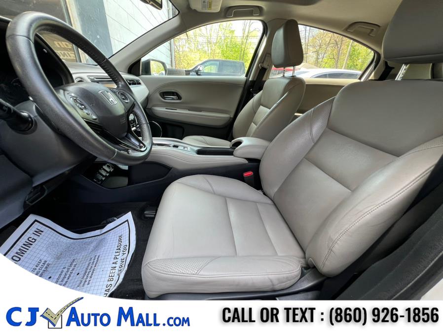 2016 Honda HR-V AWD 4dr CVT EX-L w/Navi, available for sale in Bristol, Connecticut | CJ Auto Mall. Bristol, Connecticut 2016 Honda HR-V AWD 4dr CVT EX-L w/Navi, available for sale in Bristol, Connecticut | CJ Auto Mall. Bristol, Connecticut