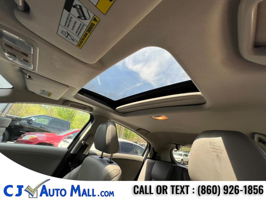 2016 Honda HR-V AWD 4dr CVT EX-L w/Navi, available for sale in Bristol, Connecticut | CJ Auto Mall. Bristol, Connecticut 2016 Honda HR-V AWD 4dr CVT EX-L w/Navi, available for sale in Bristol, Connecticut | CJ Auto Mall. Bristol, Connecticut