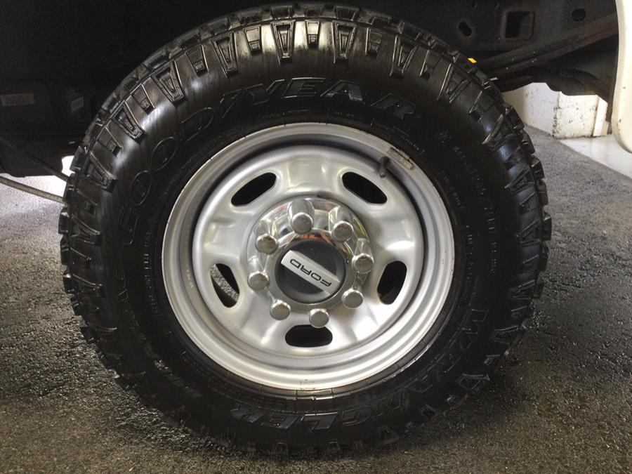 2017 Ford Super Duty F-250 SRW XL 4WD Reg Cab 8'' Box, available for sale in Plantsville, Connecticut | L&S Automotive LLC. Plantsville, Connecticut 2017 Ford Super Duty F-250 SRW XL 4WD Reg Cab 8'' Box, available for sale in Plantsville, Connecticut | L&S Automotive LLC. Plantsville, Connecticut